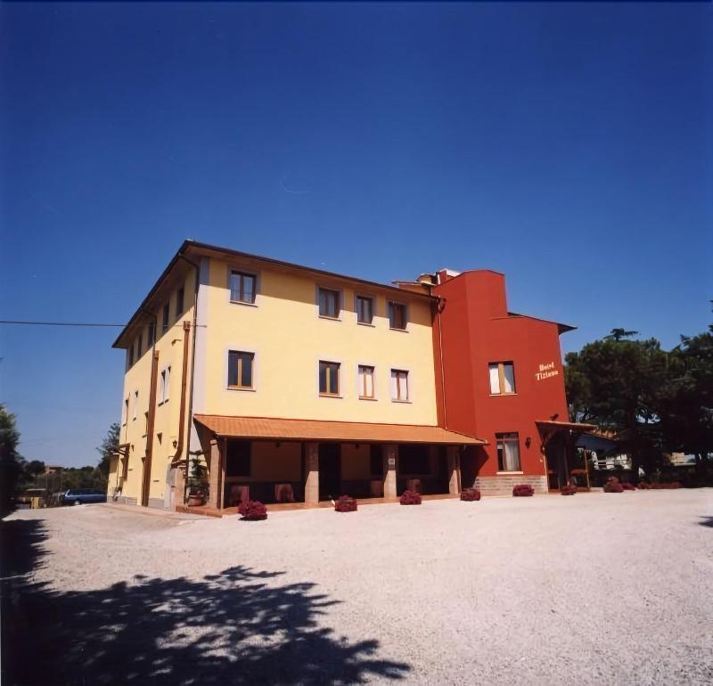 Hotel Tiziana Montepulciano Stazione Exterior foto